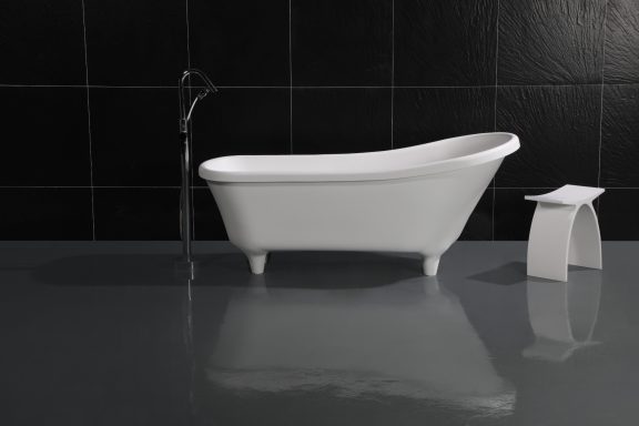 B681 Slipper Bathtub Corian